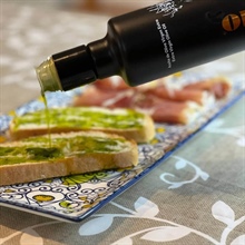 Pourquoi acheter une huile d'olive vierge espagnole plutôt qu'une italienne ?