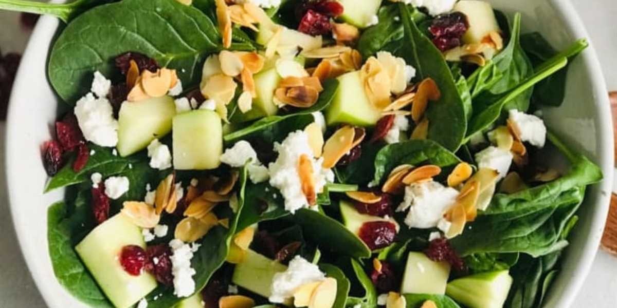 Premium salads with our Made-in-Spain gourmet touch.