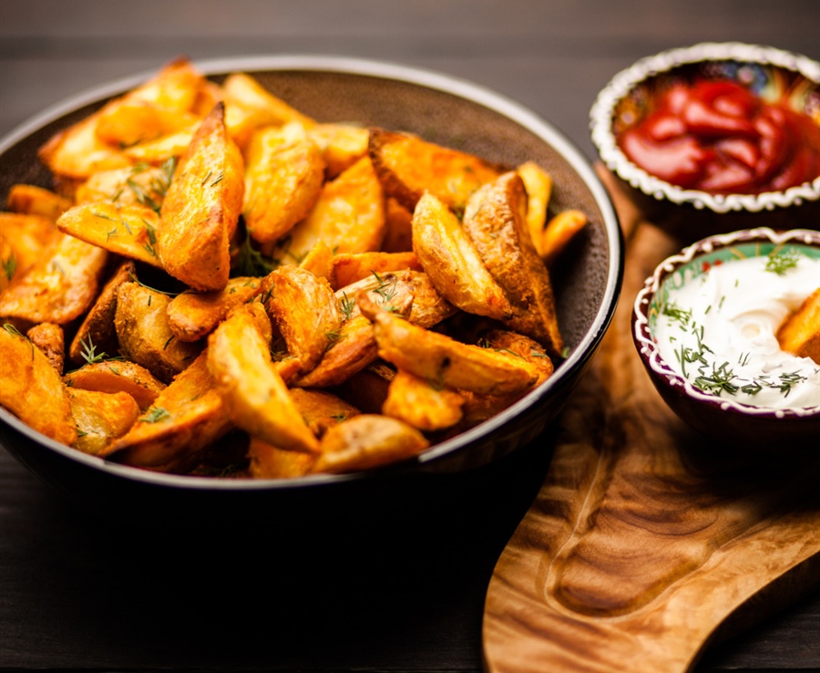 Patatas Bravas : une tapa de légende, deux sauces à l'âme espagnole