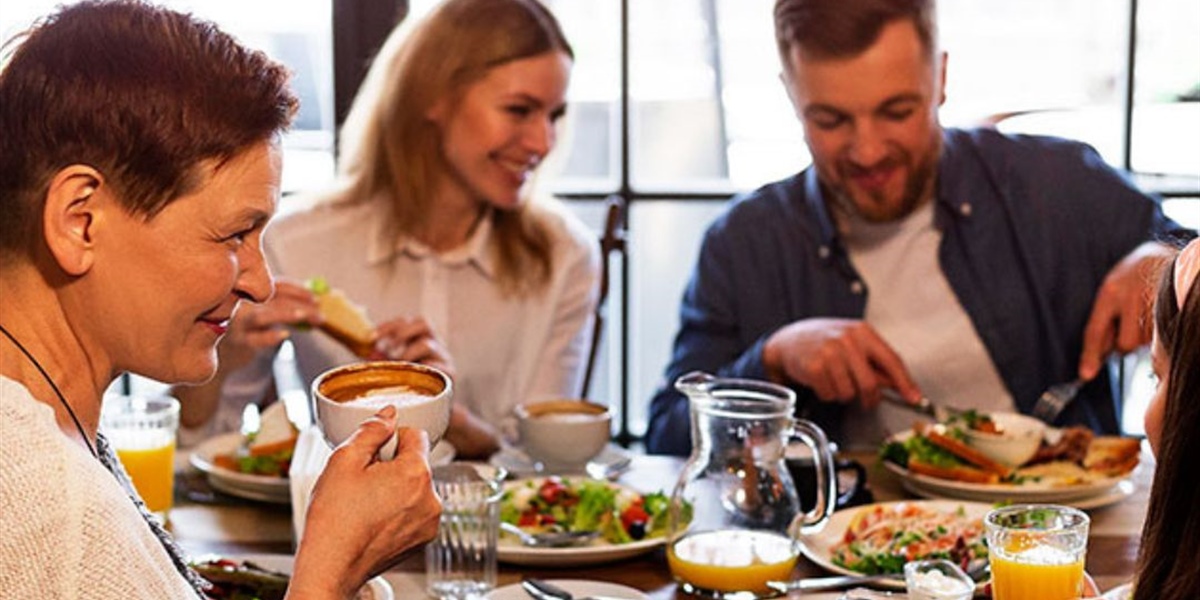 Millennials and Generation Z Reinvent the Food Scene: The Rise of the Aperitivo, "Tardeo," and Gourmet Alcohol-Free Drinking