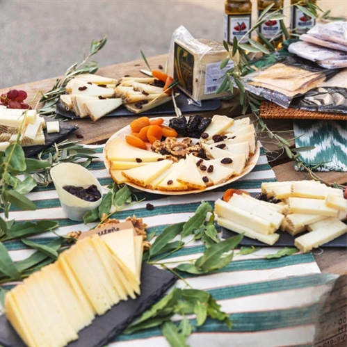 Goat Cheese & Pairings: The Combination That Never Fails