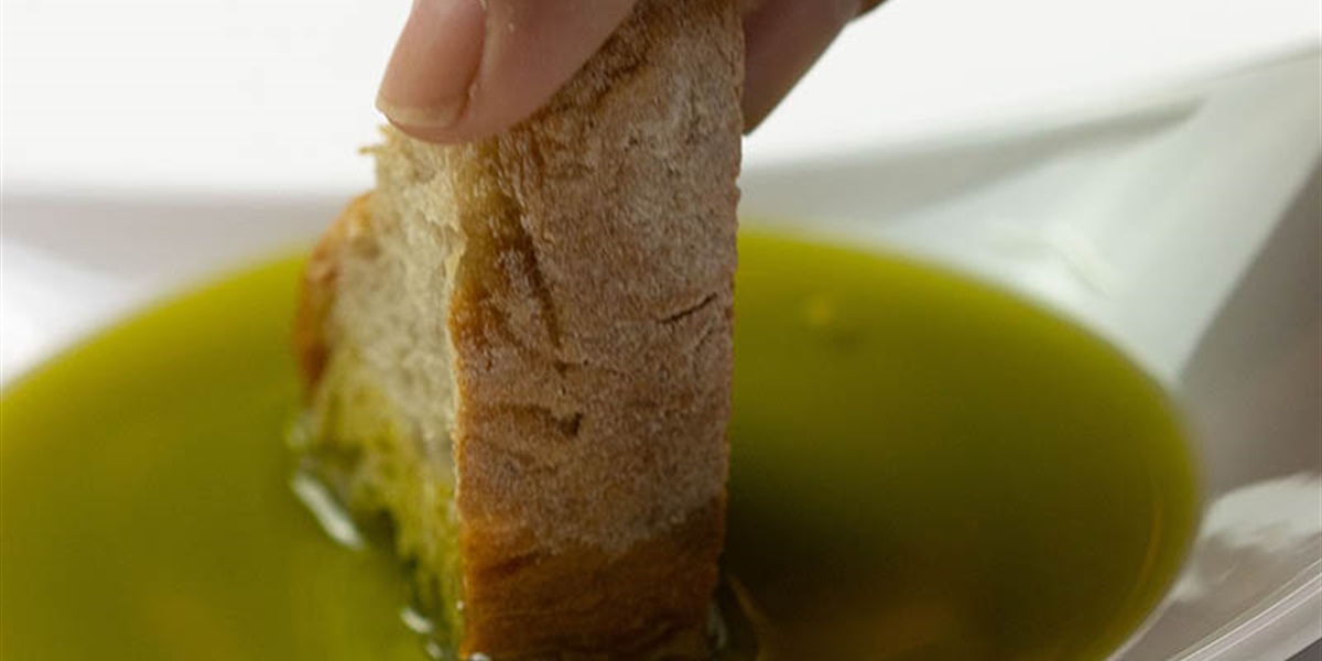 Cómo elegir el mejor aceite de oliva virgen extra
