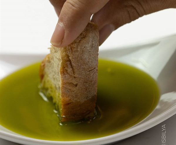 Cómo elegir el mejor aceite de oliva virgen extra