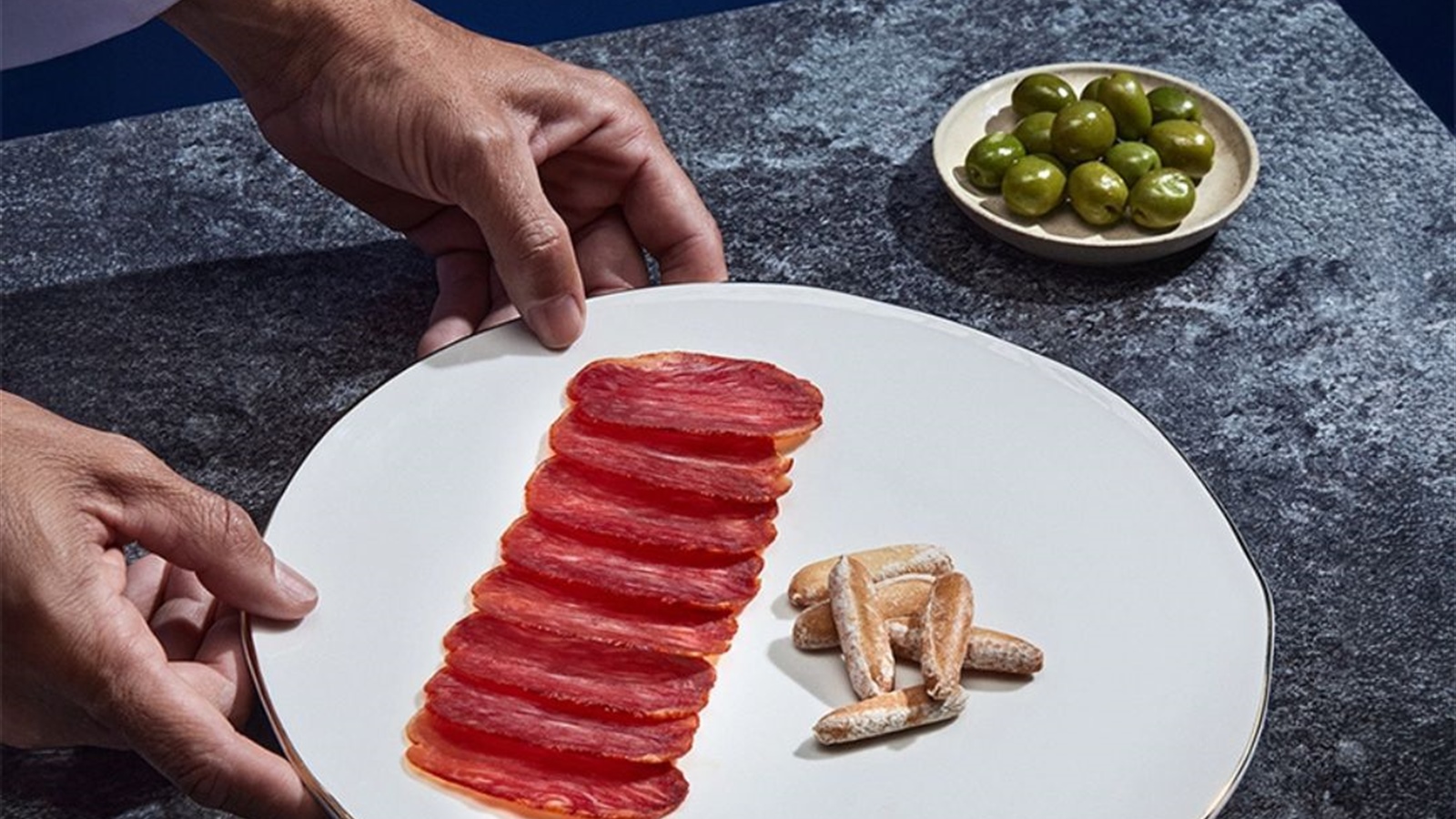 Jamón, paleta o lomo ibérico: qué elegir para cada ocasión