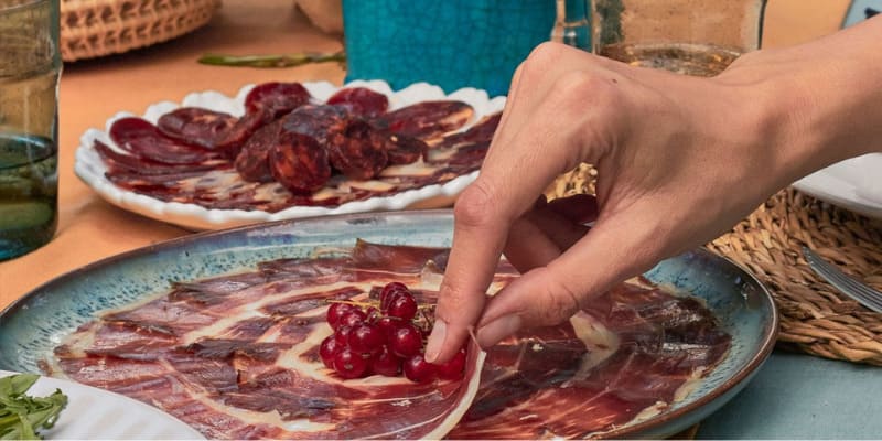 Iberian ham & fresh fruit: a love match of flavors