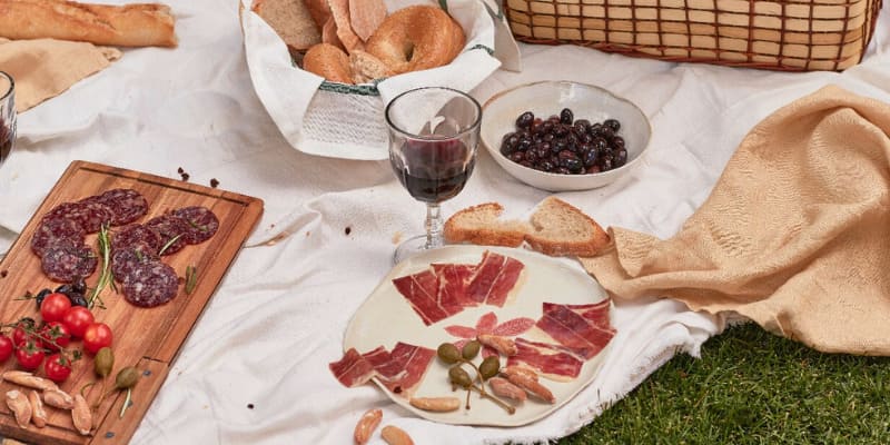 The perfect picnic… begins with a bite of Spain