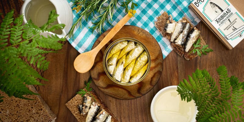 Cantabrian Sardinillas: the best Spanish appetizer (and how to enjoy it)